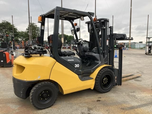 Forklift — Auction (lot 8451-2105)