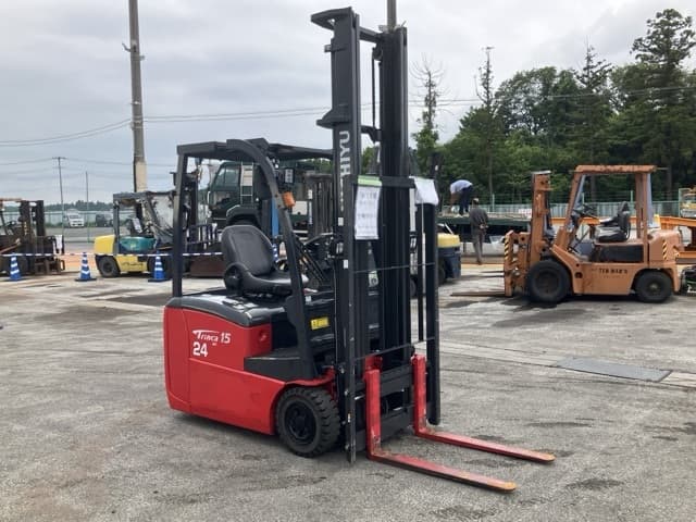 Battery Forklift — Auction (lot 8451-2106)