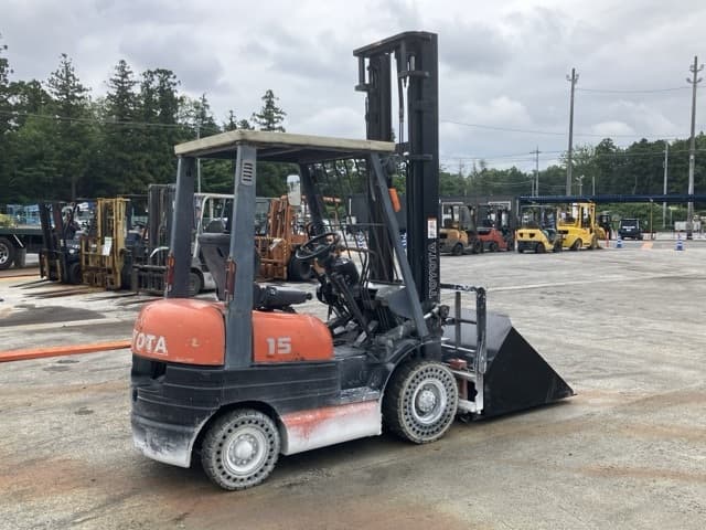 Forklift — Auction (lot 8451-2109)