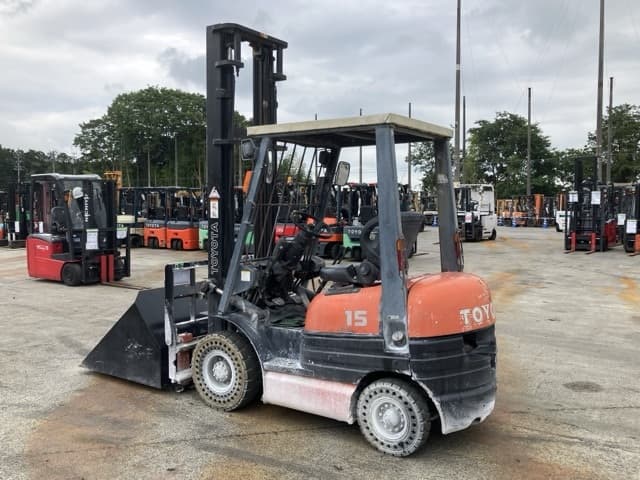 Forklift — Auction (lot 8451-2109)