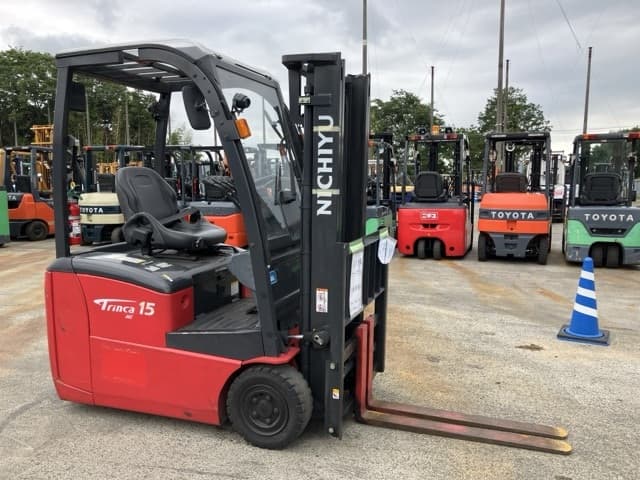 Battery Forklift — Auction (lot 8451-2111)