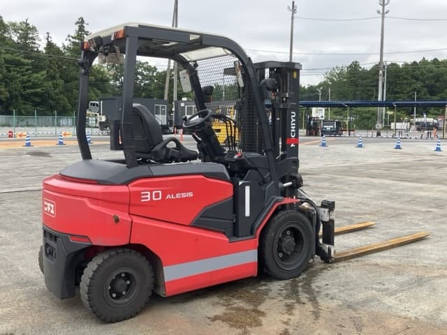 Battery Forklift — Auction (lot 8451-2113)