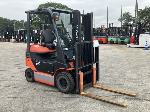 Battery Forklift — Auction (lot 8451-2117)
