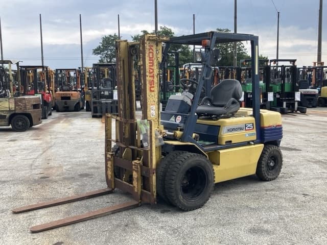 Forklift — Auction (lot 8451-2123)
