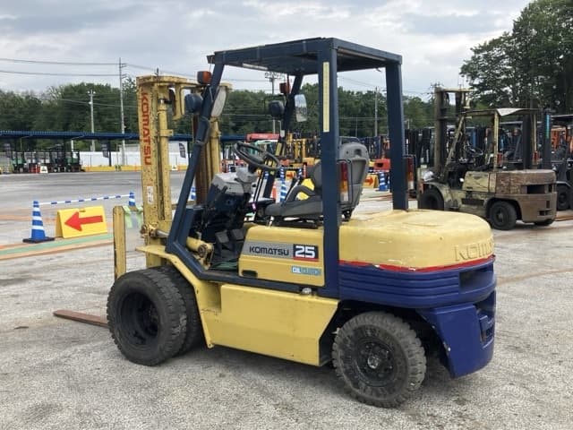 Forklift — Auction (lot 8451-2123)