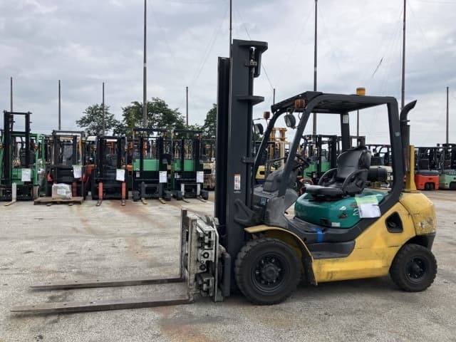 Forklift — Auction (lot 8451-2124)
