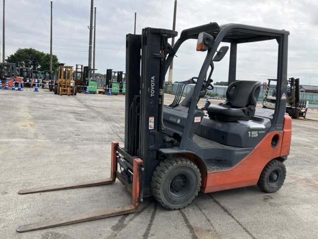 Forklift — Auction (lot 8451-2128)