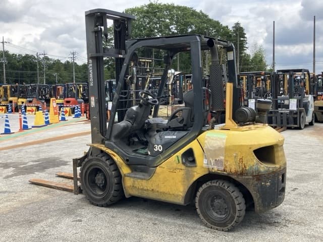 Forklift — Auction (lot 8451-2141)