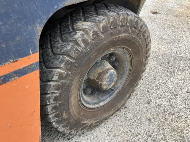 Forklift — Auction (lot 8451-2144)
