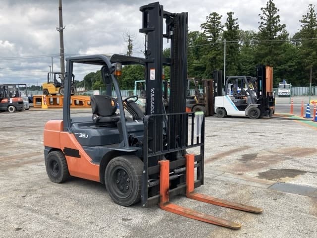 Forklift — Auction (lot 8451-2150)