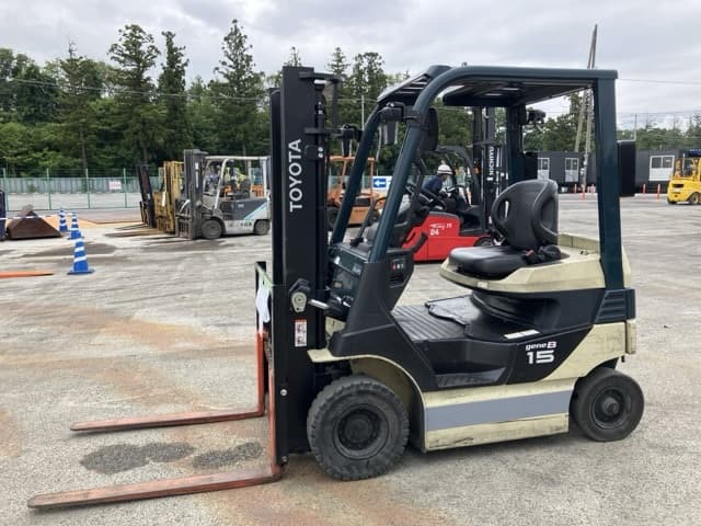 Battery Forklift — Auction (lot 8451-2154)