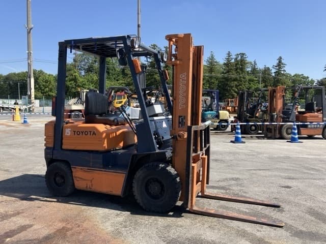 Forklift — Auction (lot 8451-2162)