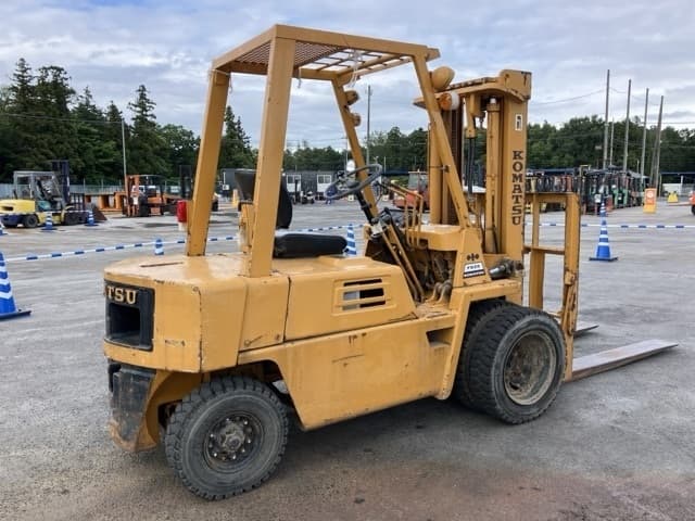 Forklift — Auction (lot 8451-2166)