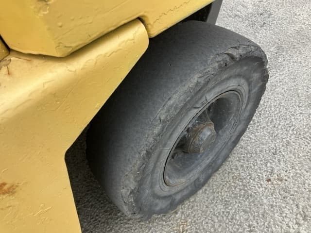 Forklift — Auction (lot 8451-2169)