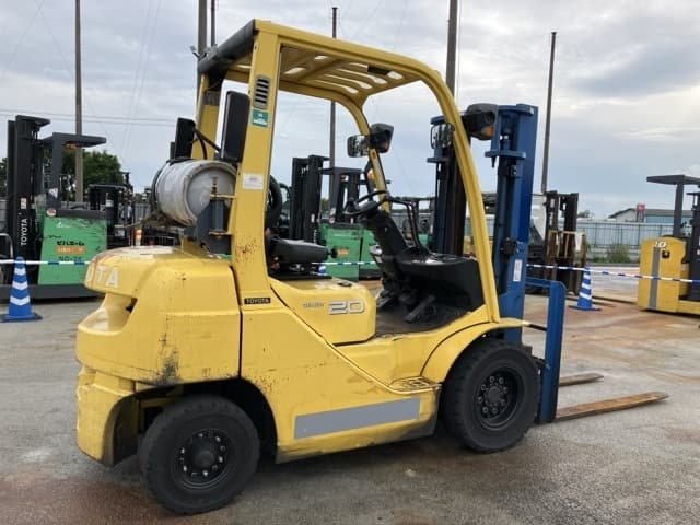 Forklift — Auction (lot 8451-2176)