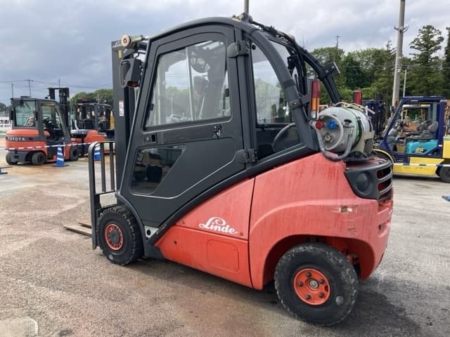 Forklift — Auction (lot 8451-2178)