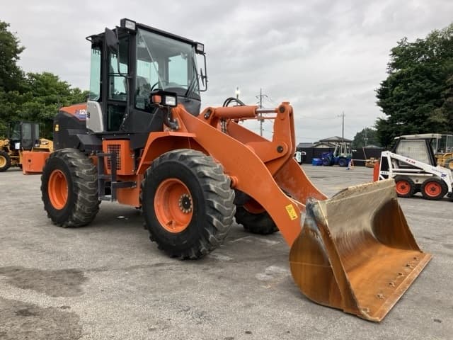 WHEEL LOADER — Auction (lot 8451-220)