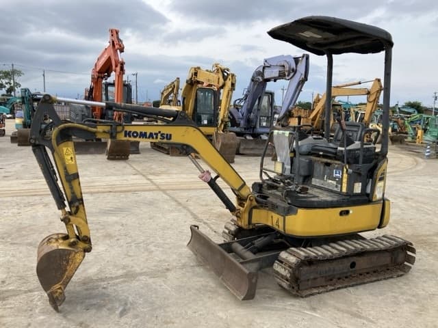 MINI EXCAVATOR — Auction (lot 8451-224)