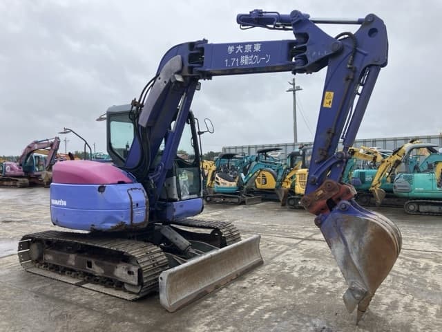 EXCAVATOR — Auction (lot 8451-227)