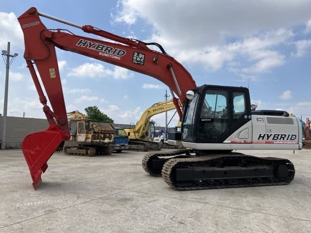 EXCAVATOR — Auction (lot 8451-23)