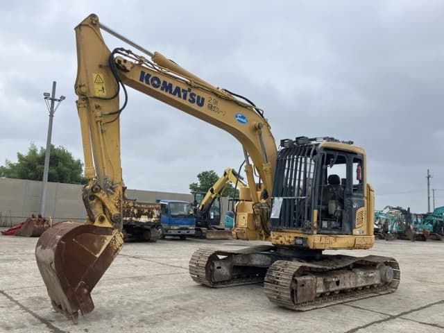 EXCAVATOR — Auction (lot 8451-230)