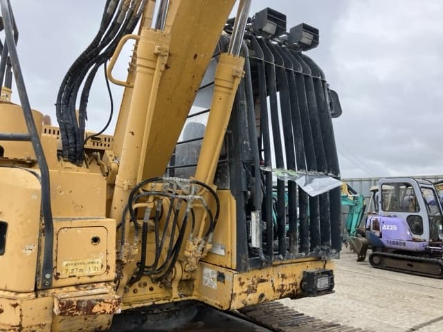 EXCAVATOR — Auction (lot 8451-230)