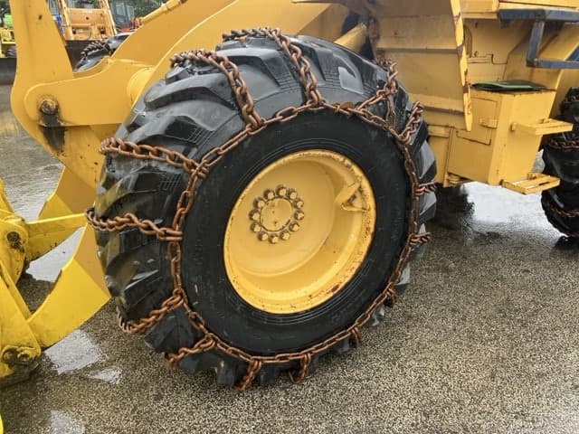 WHEEL LOADER — Auction (lot 8451-236)