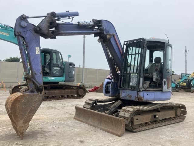 EXCAVATOR — Auction (lot 8451-237)