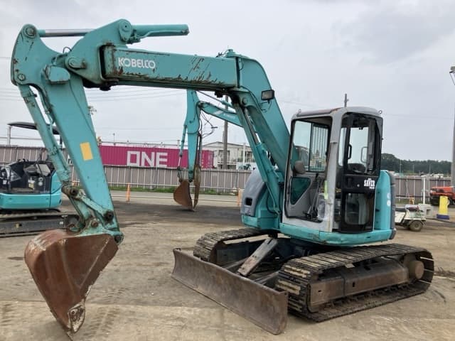 EXCAVATOR — Auction (lot 8451-239)