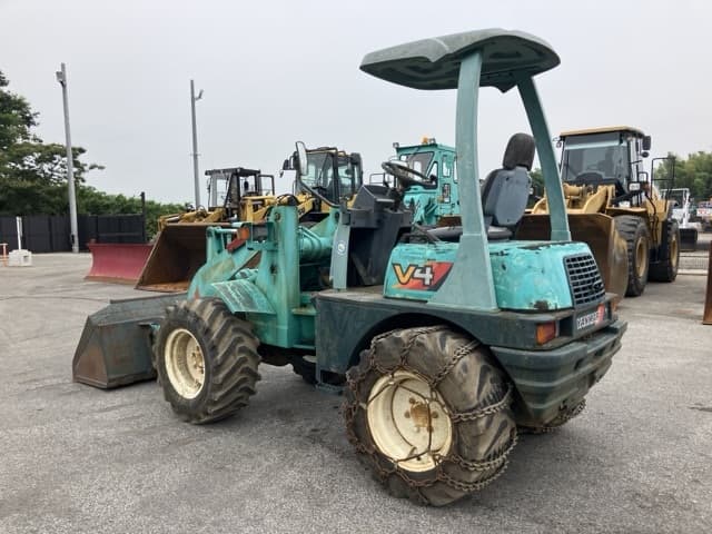 MINI WHEEL LOADER — Auction (lot 8451-242)