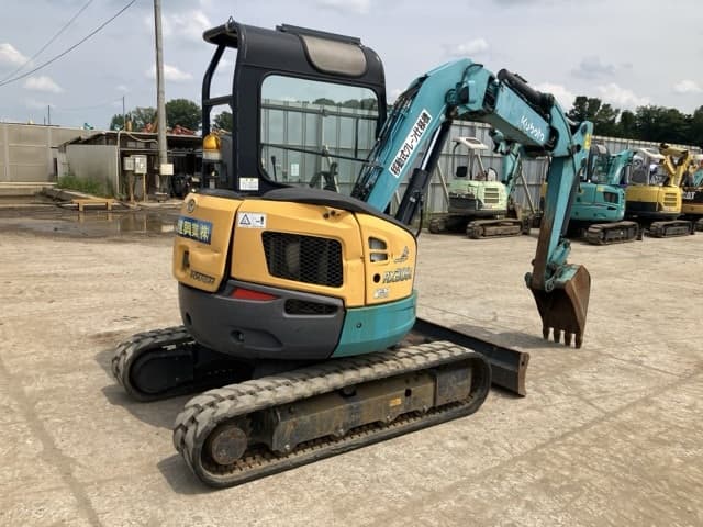 MINI EXCAVATOR — Auction (lot 8451-25)