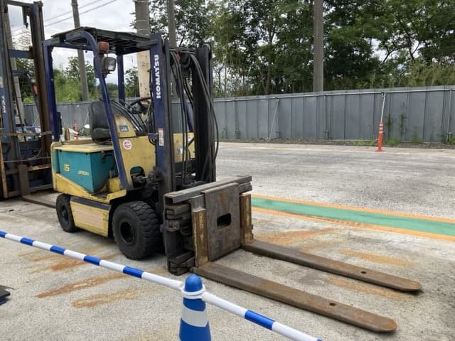 Battery Forklift — Auction (lot 8451-2807)