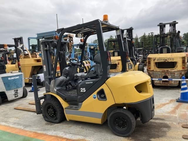 Forklift — Auction (lot 8451-2808)