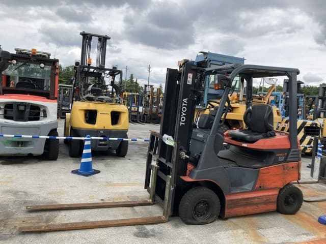 Battery Forklift — Auction (lot 8451-2811)