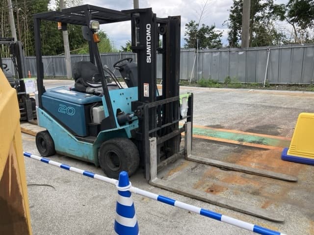 Battery Forklift — Auction (lot 8451-2813)