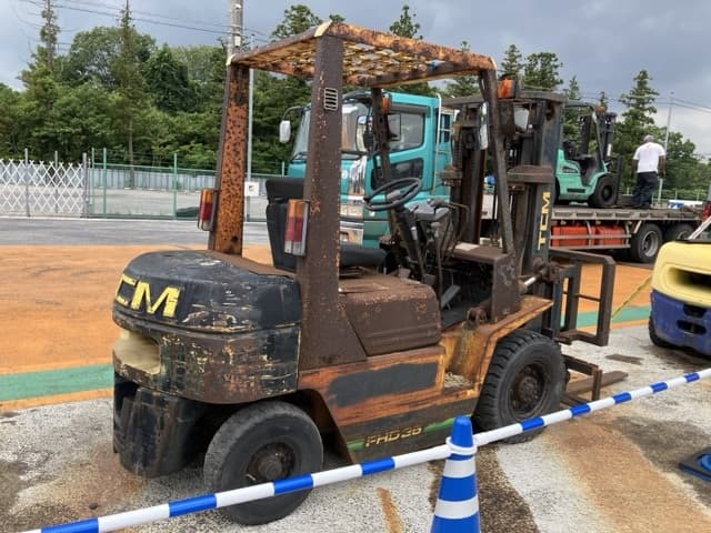 Forklift — Auction (lot 8451-2814)