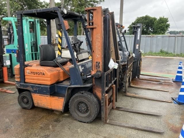 Forklift — Auction (lot 8451-2816)