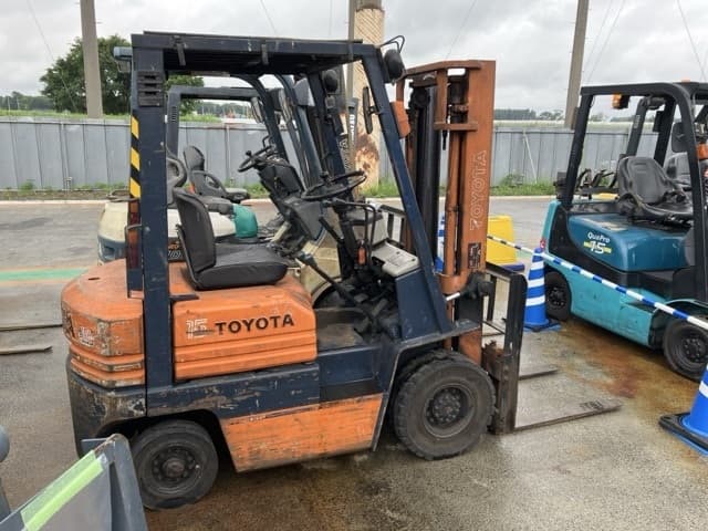 Forklift — Auction (lot 8451-2816)