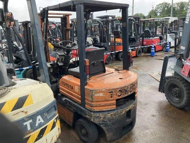 Forklift — Auction (lot 8451-2816)