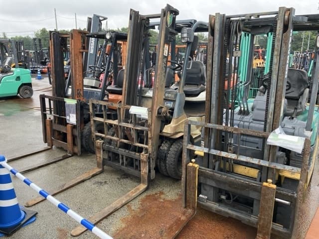 Battery Forklift — Auction (lot 8451-2820)