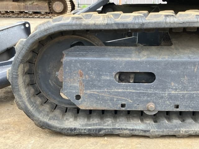 MINI EXCAVATOR — Auction (lot 8451-285)