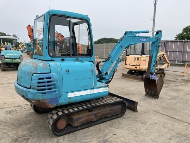 MINI EXCAVATOR — Auction (lot 8451-286)