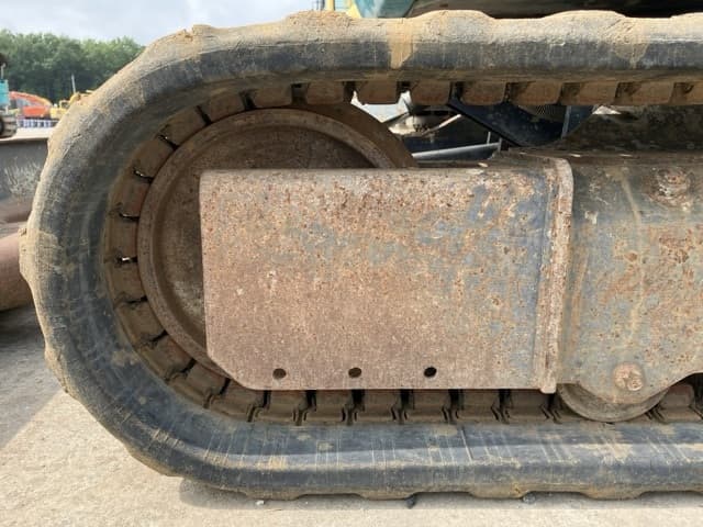MINI EXCAVATOR — Auction (lot 8451-29)