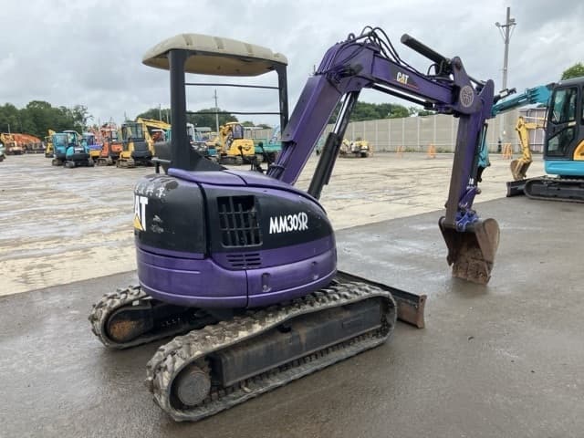 MINI EXCAVATOR — Auction (lot 8451-290)