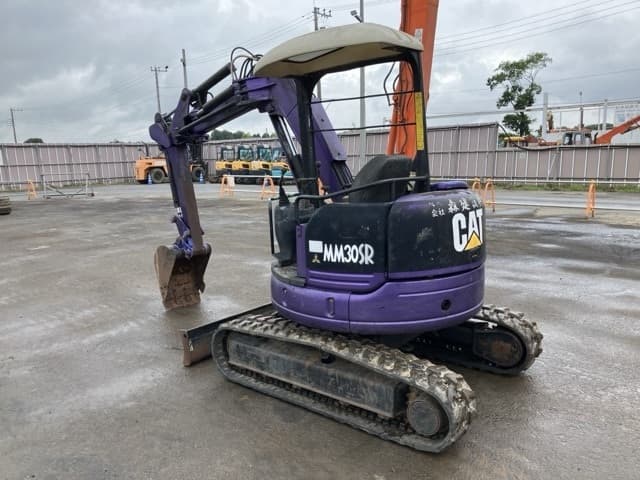 MINI EXCAVATOR — Auction (lot 8451-290)