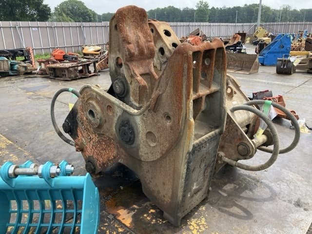 Crusher — Auction (lot 8451-3004)