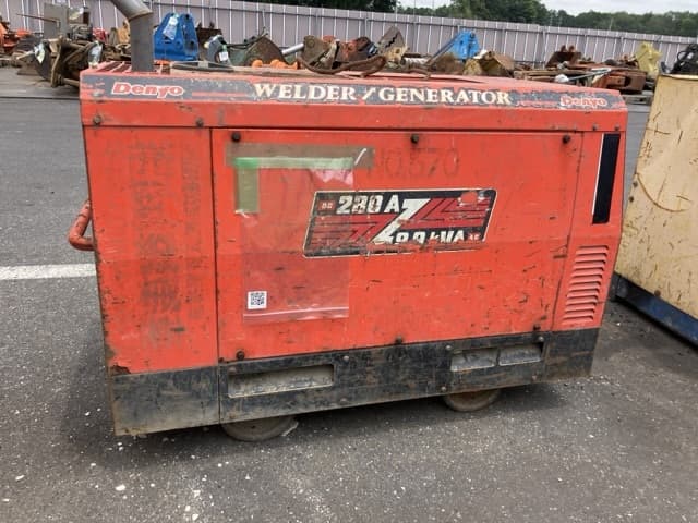 Welder Generator — Auction (lot 8451-3010)