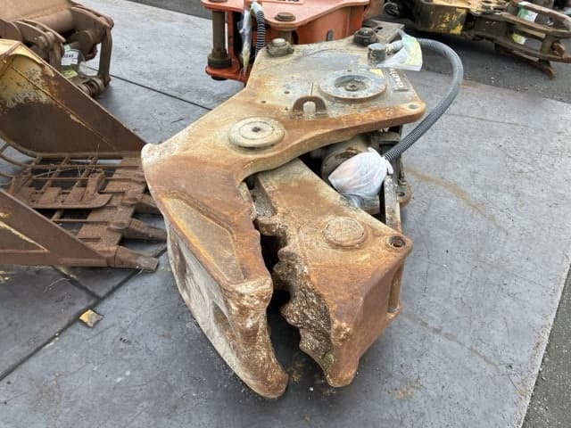Crusher — Auction (lot 8451-3018)