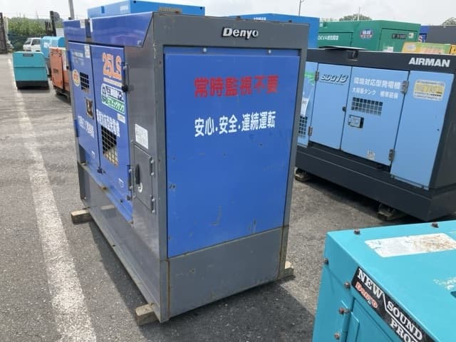 Generator — Auction (lot 8451-3030)