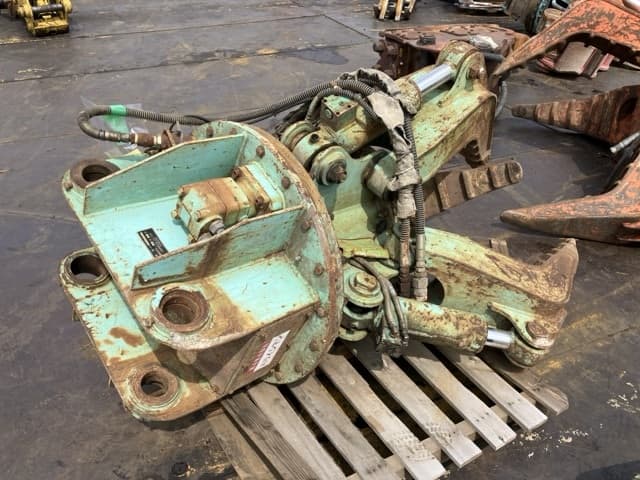 GRAPPLE — Auction (lot 8451-3032)